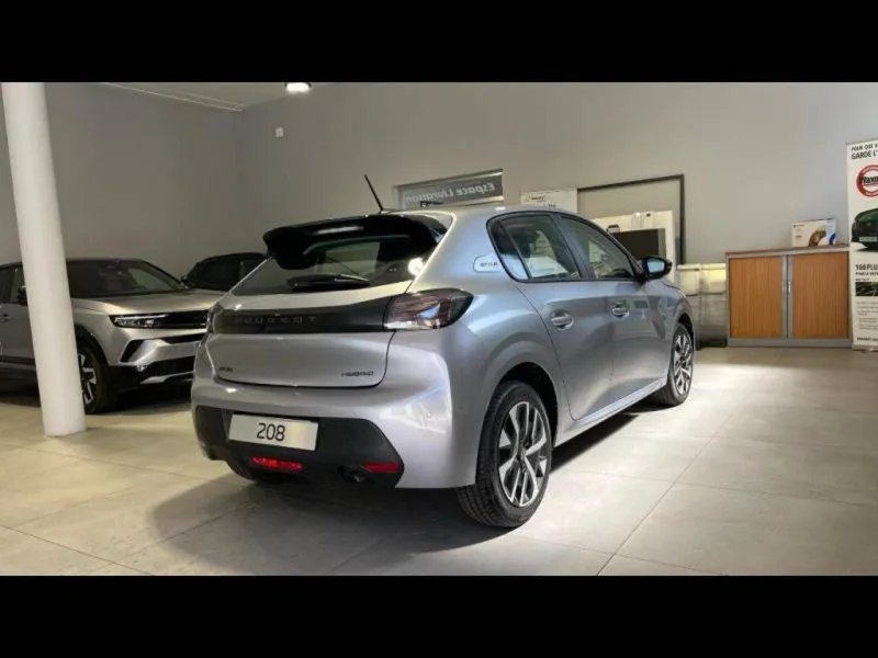 Image secondaire du véhicule 6