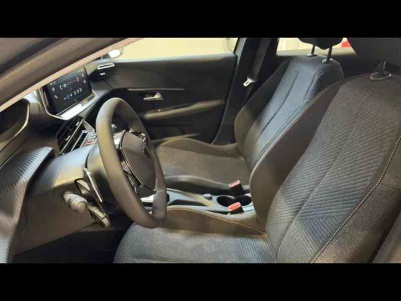 Image secondaire du véhicule 8