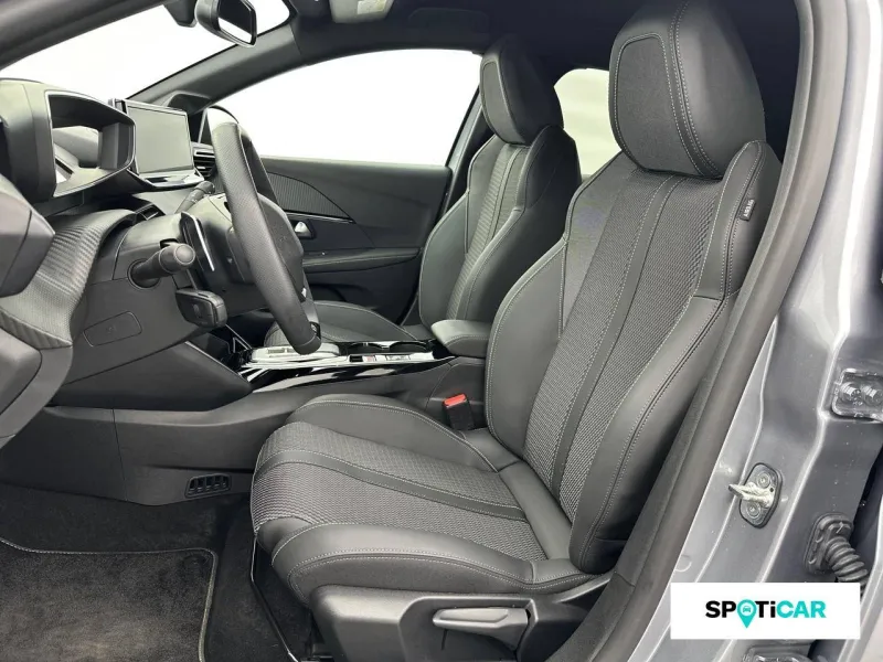 Image secondaire du véhicule 8