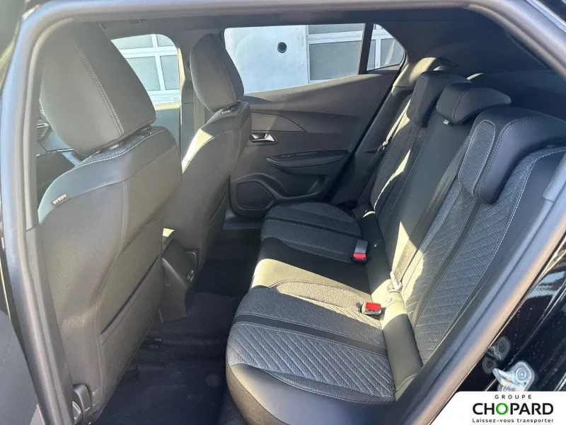 Image secondaire du véhicule 19