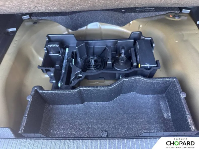 Image secondaire du véhicule 25