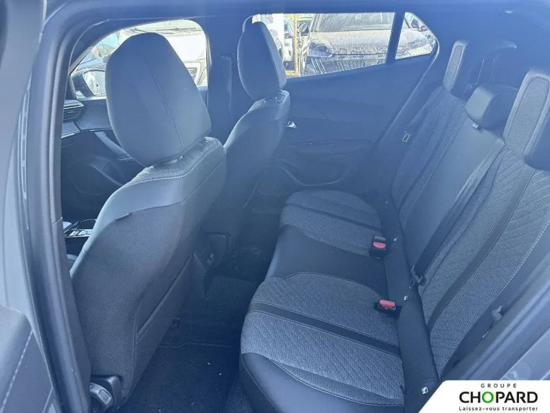 Image secondaire du véhicule 19