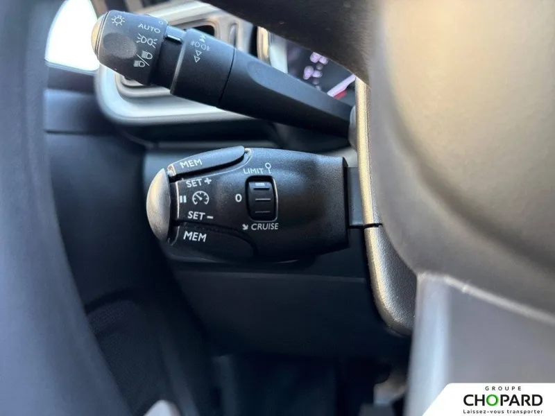 Image secondaire du véhicule 15