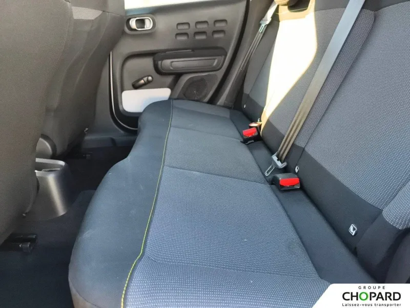 Image secondaire du véhicule 12