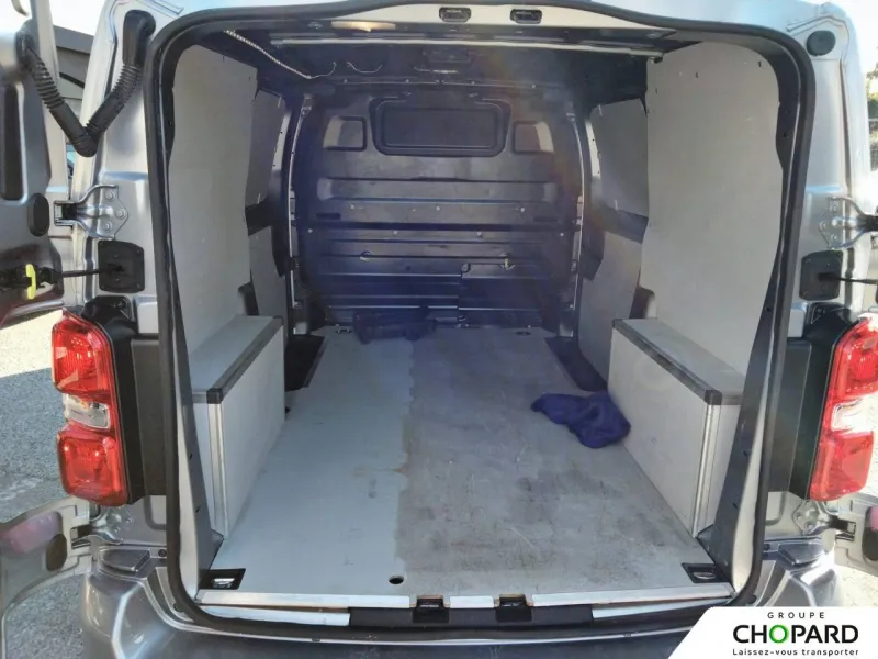 Image secondaire du véhicule 9