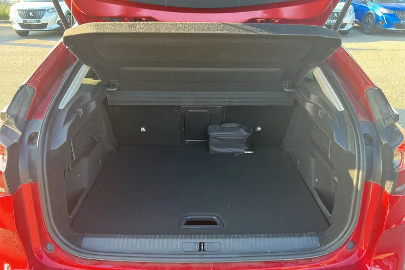 Image secondaire du véhicule 10