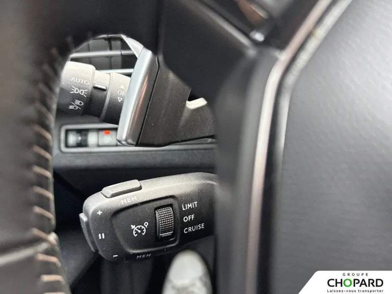 Image secondaire du véhicule 22