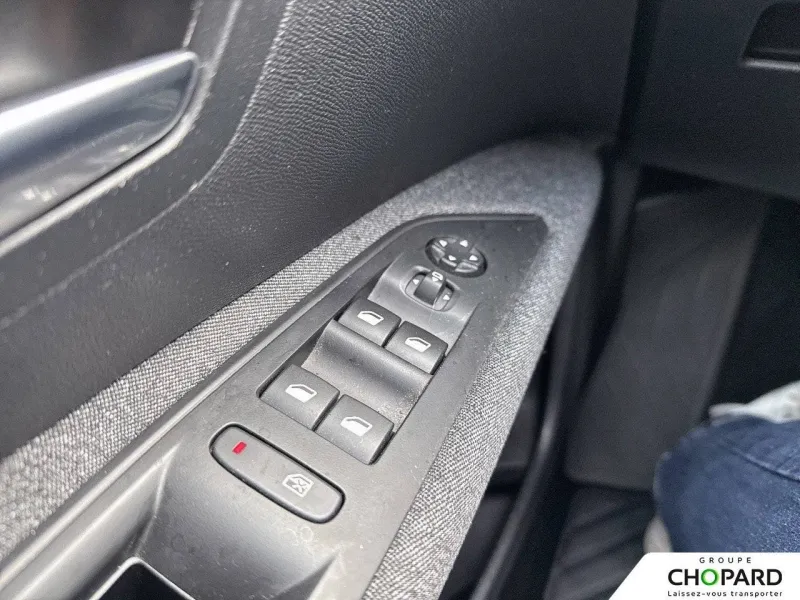 Image secondaire du véhicule 24