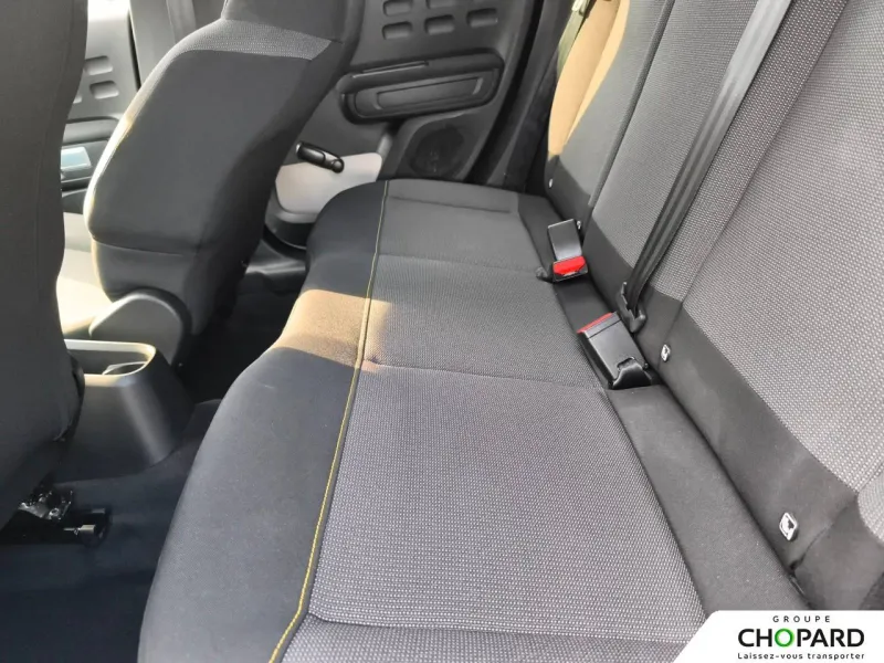 Image secondaire du véhicule 12