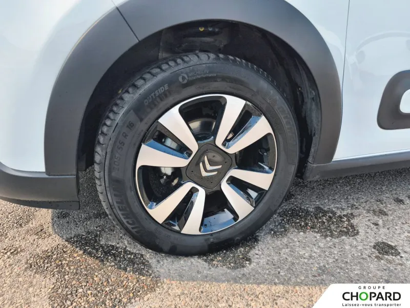 Image secondaire du véhicule 13