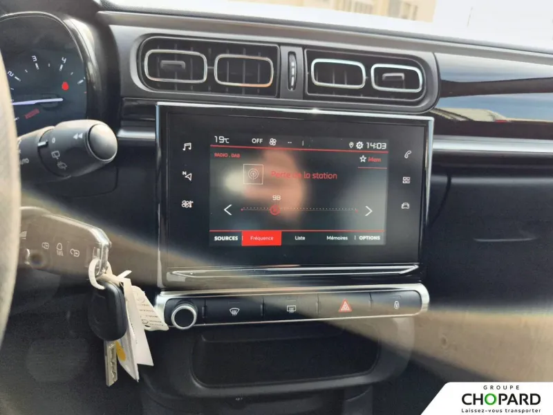 Image secondaire du véhicule 14