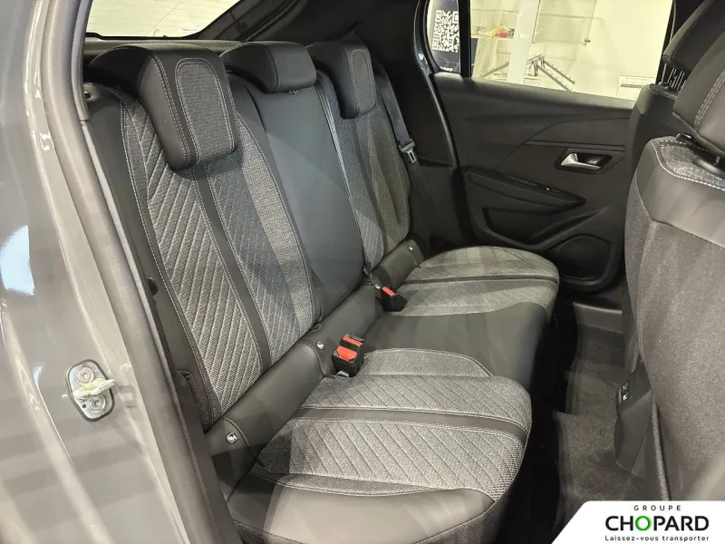 Image secondaire du véhicule 22