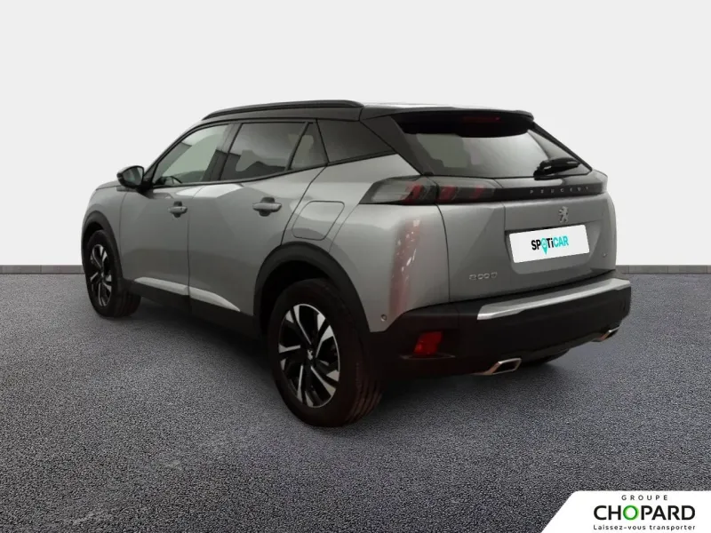 Image secondaire du véhicule 8