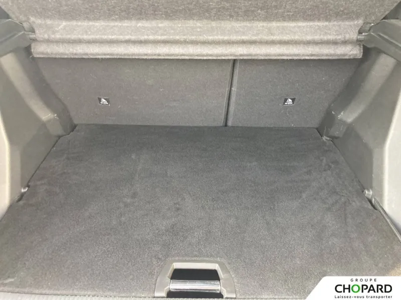 Image secondaire du véhicule 7