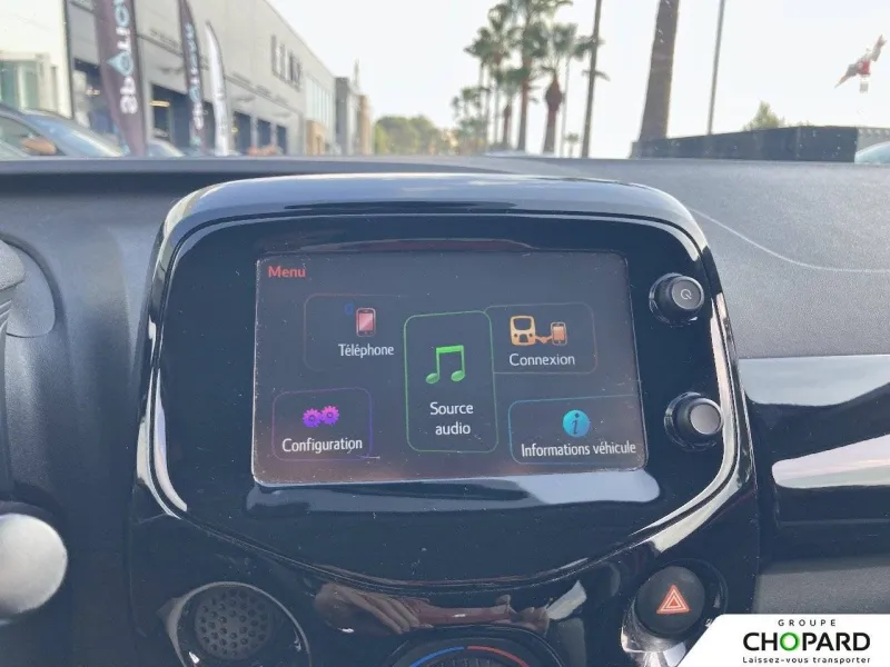 Image secondaire du véhicule 14