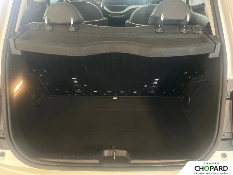 Image secondaire du véhicule 7