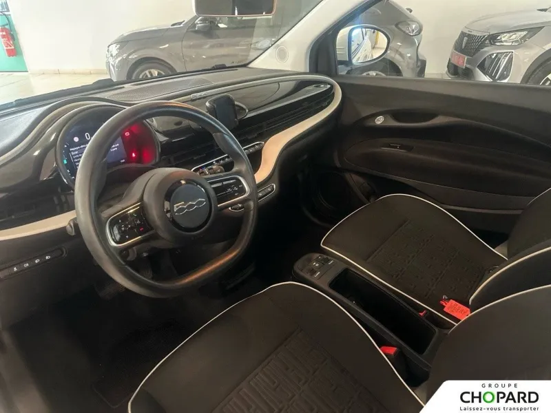 Image secondaire du véhicule 11