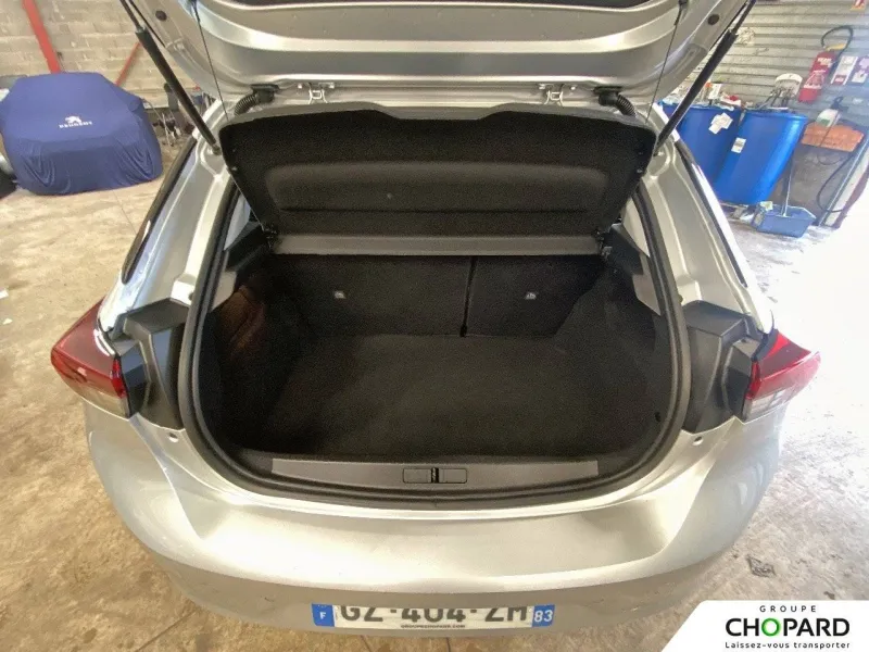 Image secondaire du véhicule 9