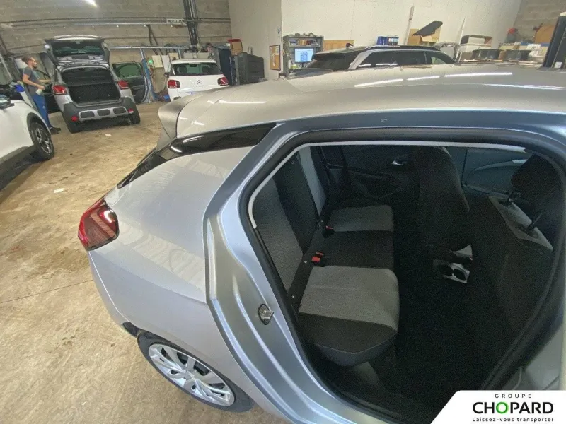 Image secondaire du véhicule 21