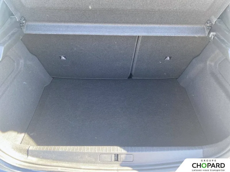 Image secondaire du véhicule 9