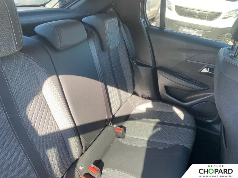 Image secondaire du véhicule 21