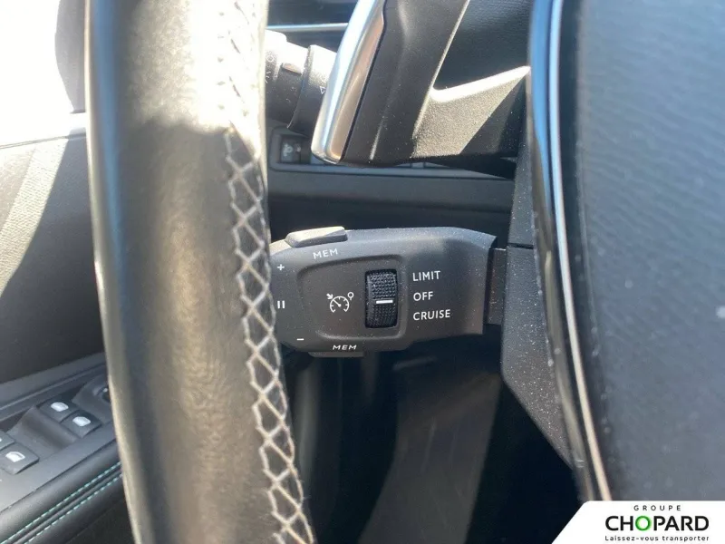 Image secondaire du véhicule 25