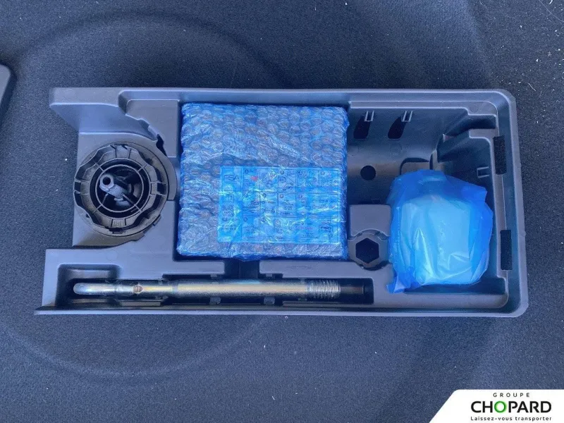 Image secondaire du véhicule 30