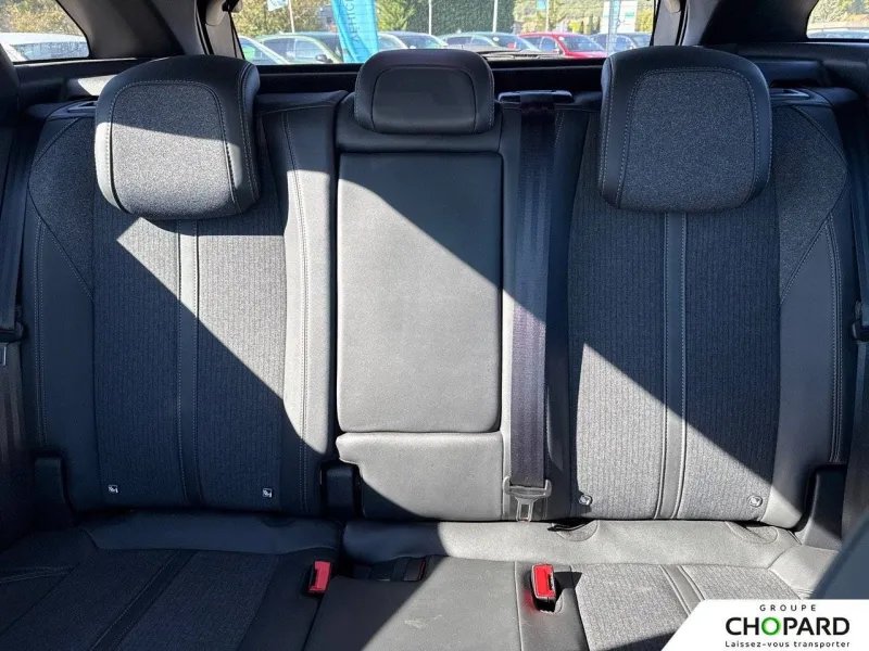 Image secondaire du véhicule 12