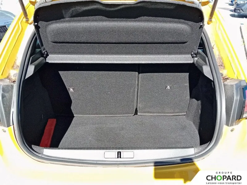 Image secondaire du véhicule 9