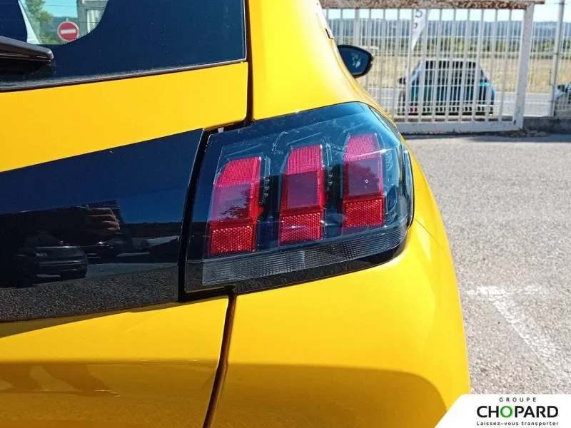 Image secondaire du véhicule 24