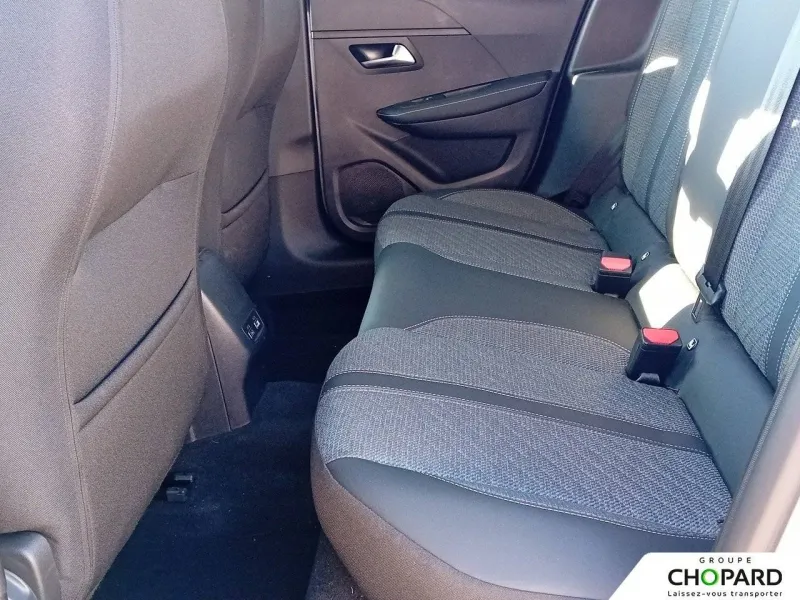 Image secondaire du véhicule 19