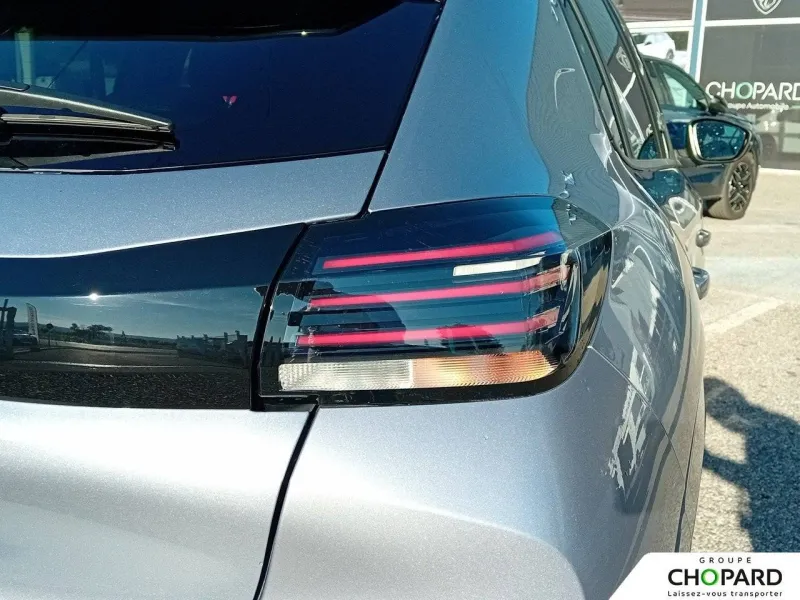 Image secondaire du véhicule 24