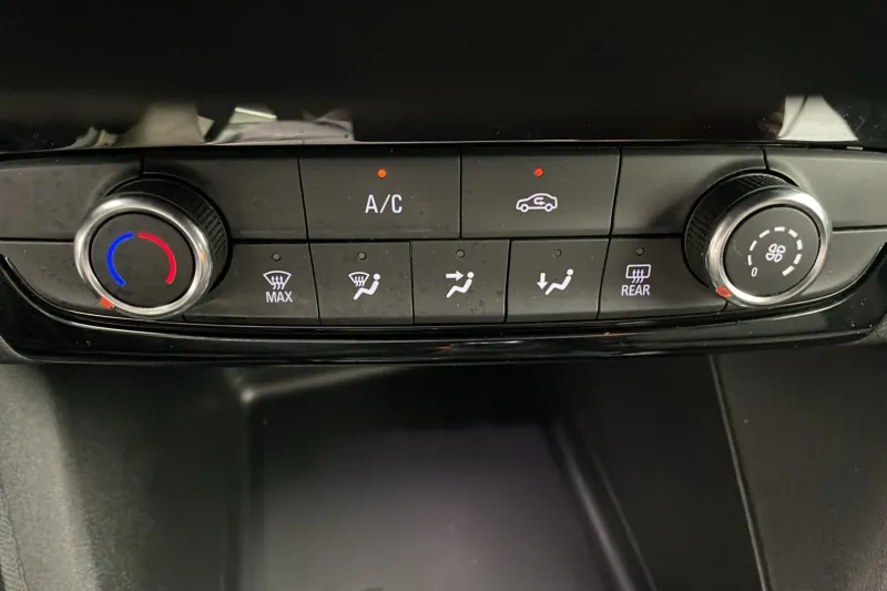 Image secondaire du véhicule 42