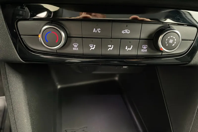 Image secondaire du véhicule 42