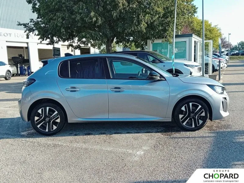 Image secondaire du véhicule 32