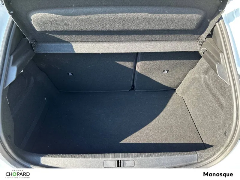 Image secondaire du véhicule 9