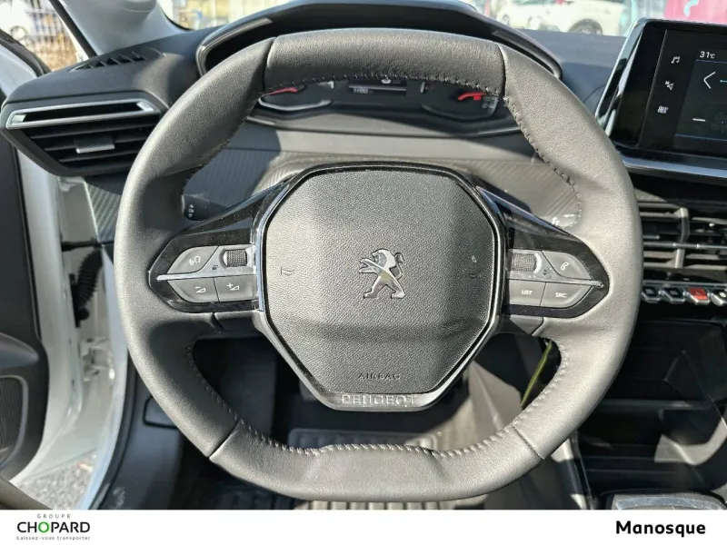 Image secondaire du véhicule 11