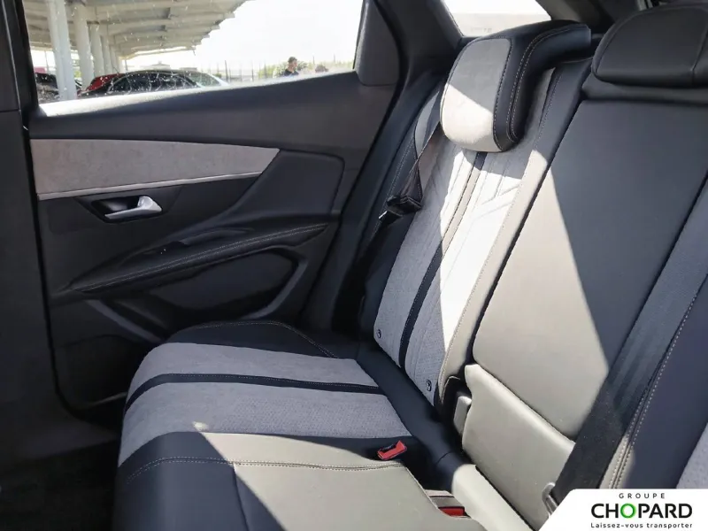 Image secondaire du véhicule 19