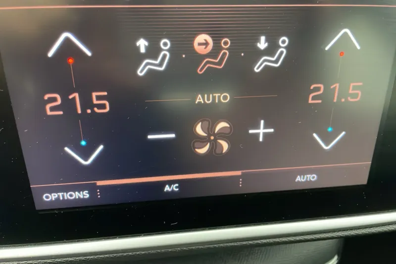 Image secondaire du véhicule 18