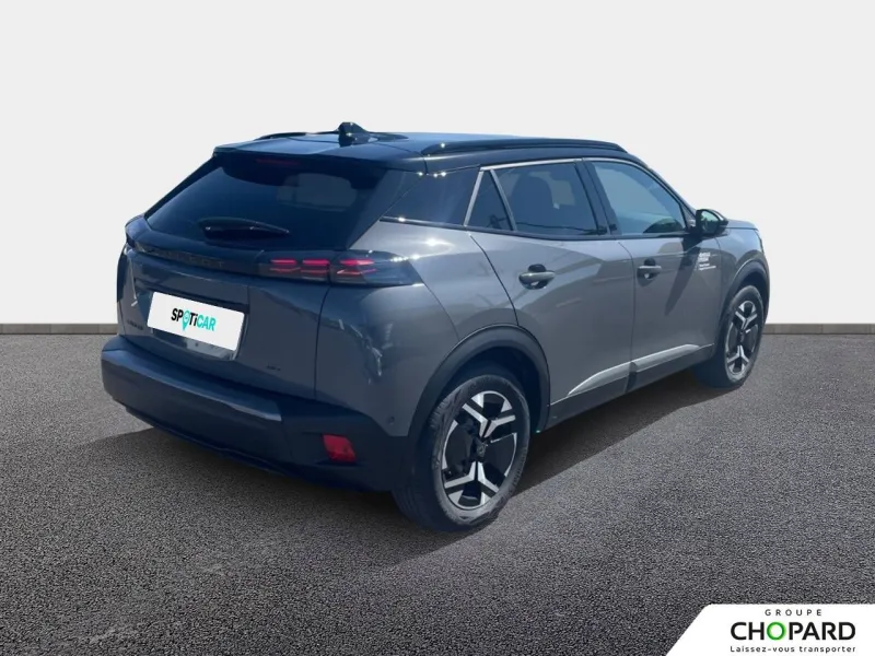 Image secondaire du véhicule 4