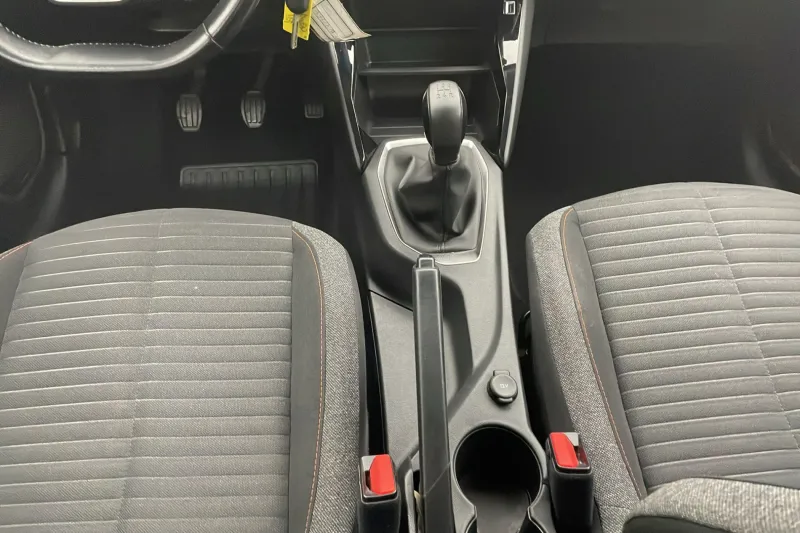 Image secondaire du véhicule 6