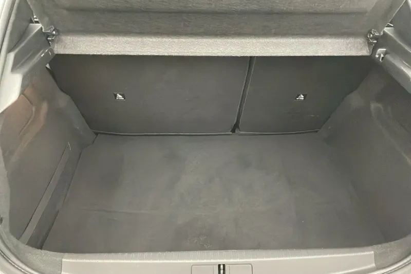 Image secondaire du véhicule 8