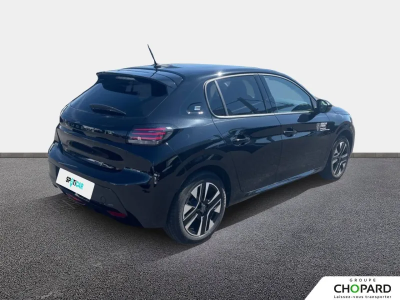 Image secondaire du véhicule 4