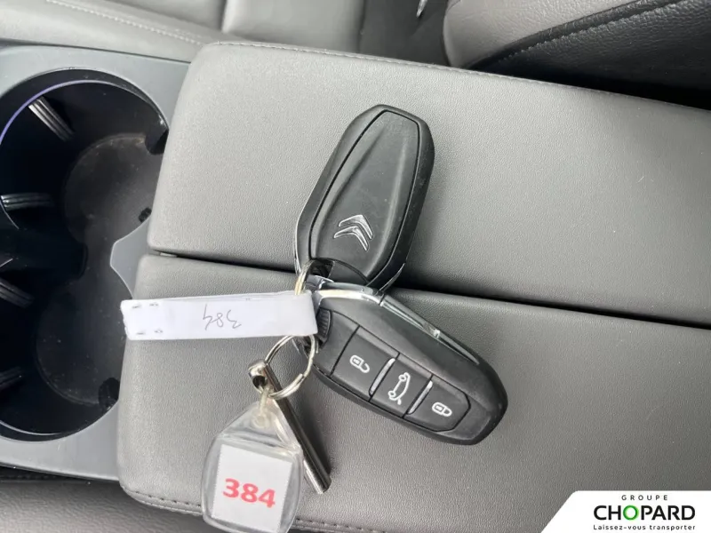 Image secondaire du véhicule 17