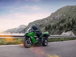 Kawasaki Ninja H2 SX (2025) : Le Sport Tourer d’excellence