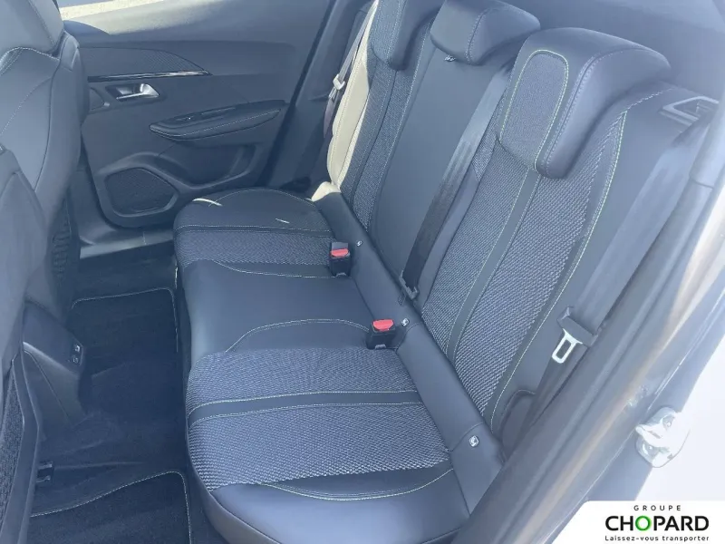 Image secondaire du véhicule 19