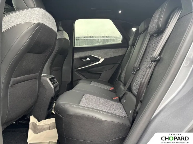 Image secondaire du véhicule 19