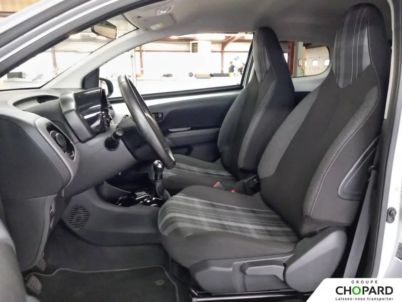 Image secondaire du véhicule 12