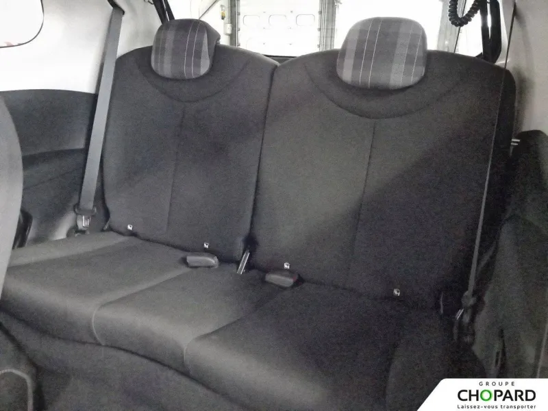 Image secondaire du véhicule 19