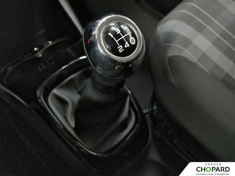 Image secondaire du véhicule 23